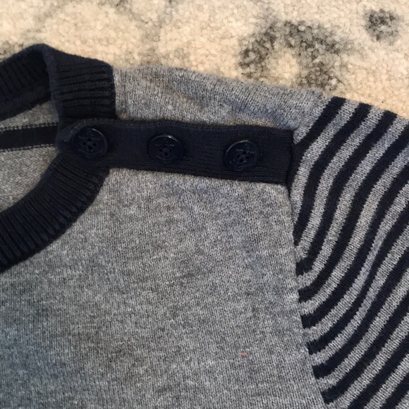 Nautica Gray/Navy Sweater-Size S! - Picture 4 of 7